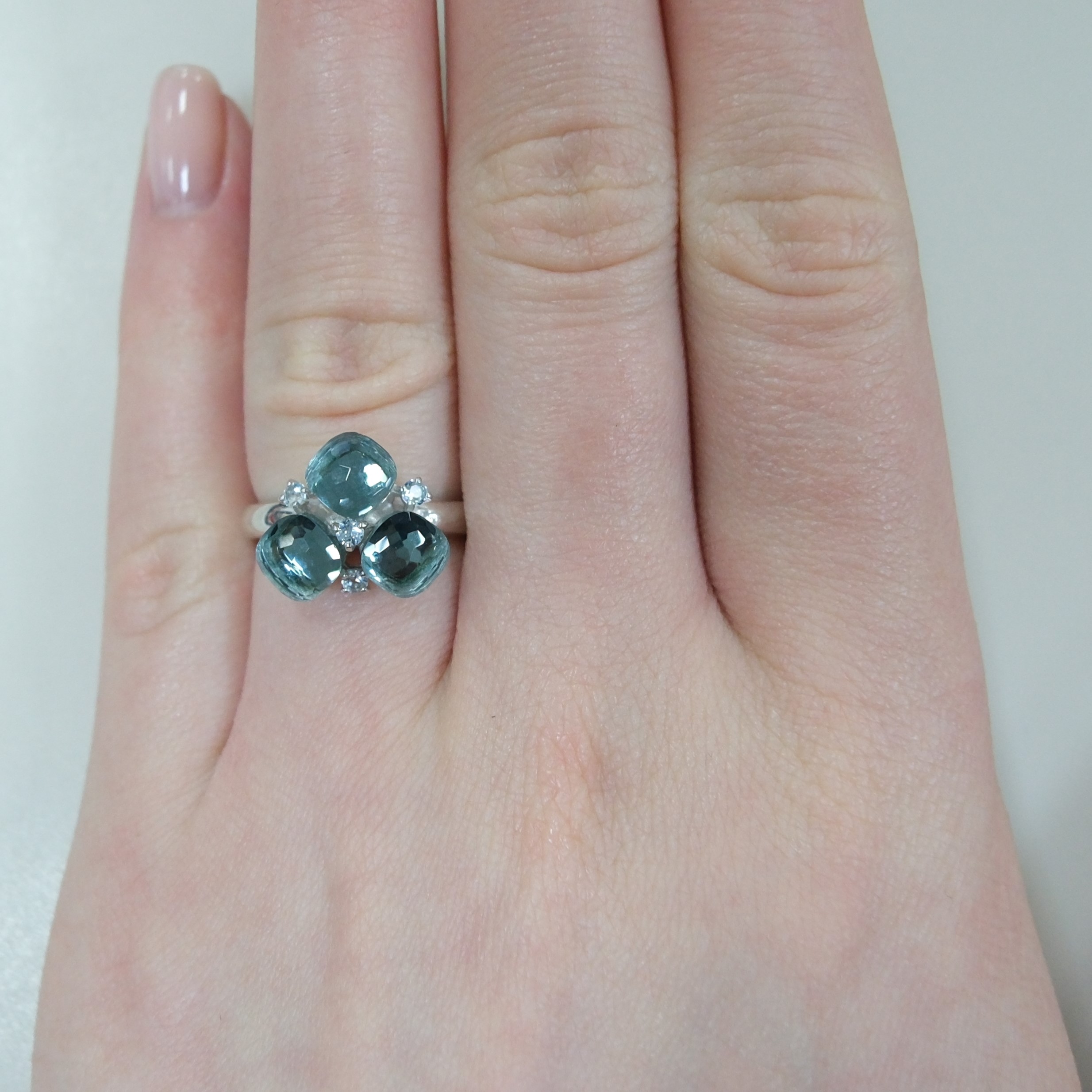 Серебряное кольцо с кварцем